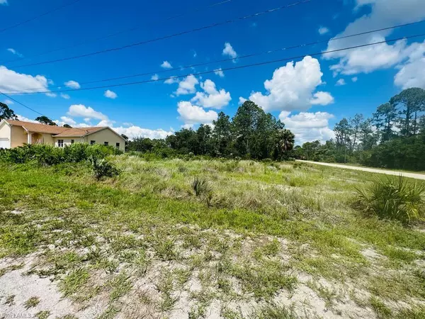 1206 W 14th ST, Lehigh Acres, FL 33972