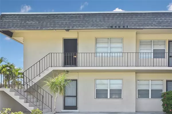 Marco Island, FL 34145,1047 HARTLEY AVE #205