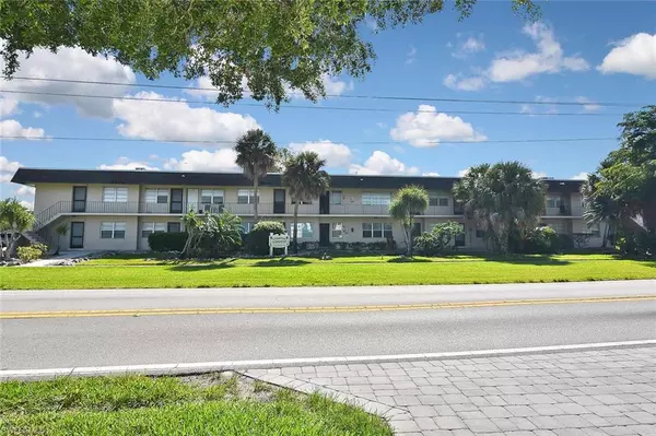 Marco Island, FL 34145,1047 HARTLEY AVE #205