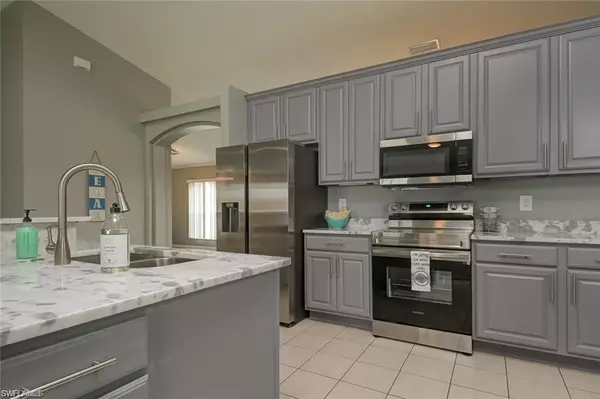 Cape Coral, FL 33909,2706 NE 6th PL