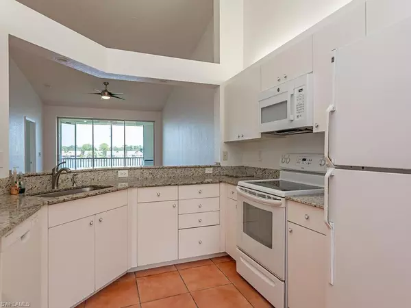 Naples, FL 34112,3400 Crown Pointe BLVD W #201