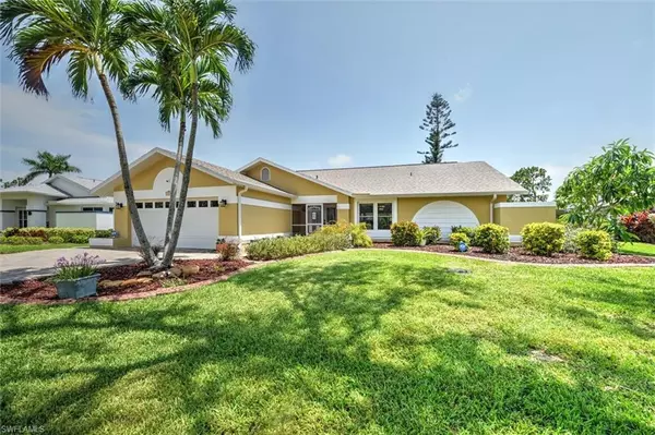 19294 Pine Run LN, Fort Myers, FL 33967