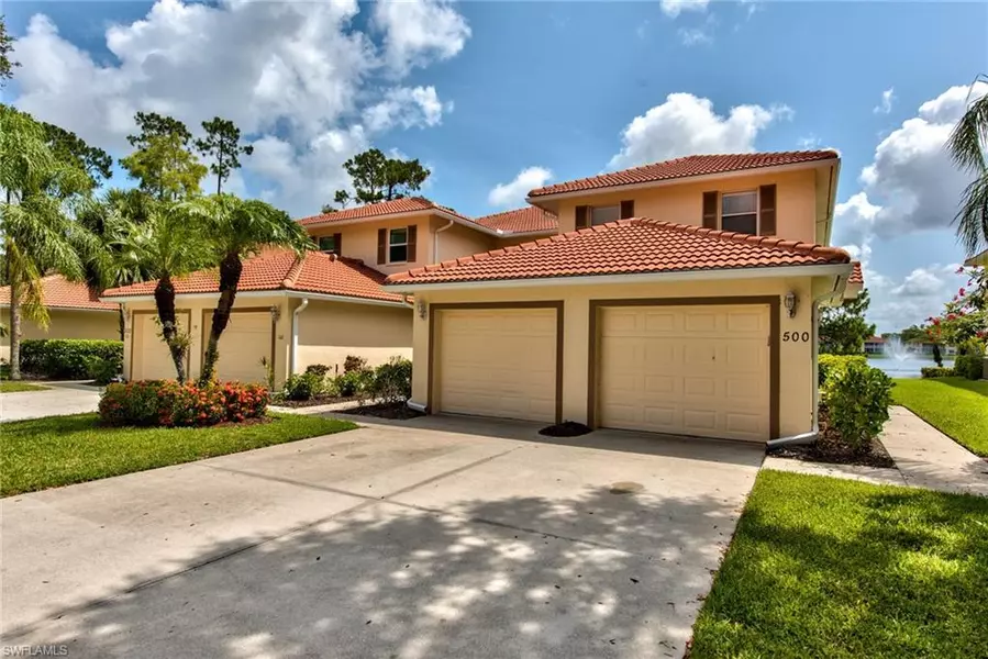 500 Robin Hood CIR #102, Naples, FL 34104