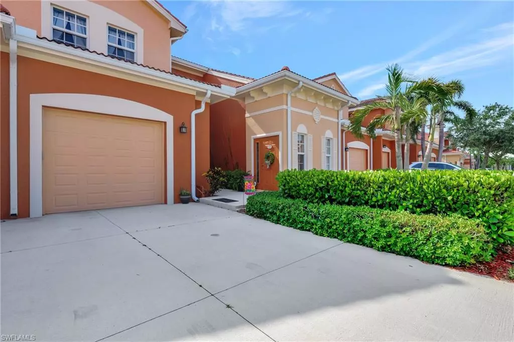 Fort Myers, FL 33966,10035 Via Colomba CIR #204