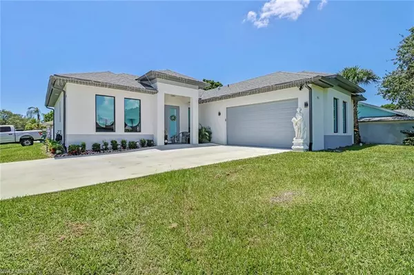 3153 42nd ST SW, Naples, FL 34116