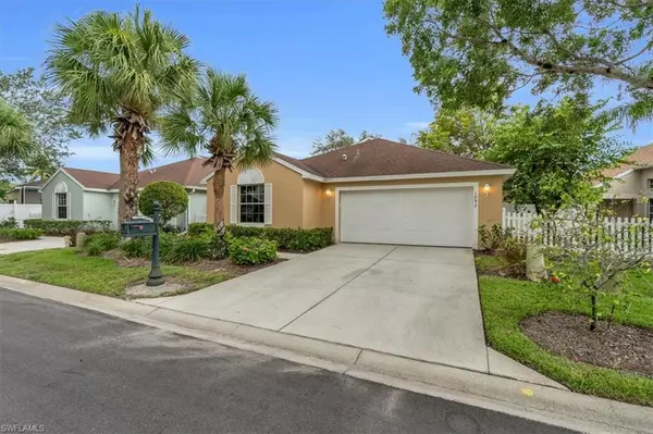 Naples, FL 34110,1092 Silverstrand DR