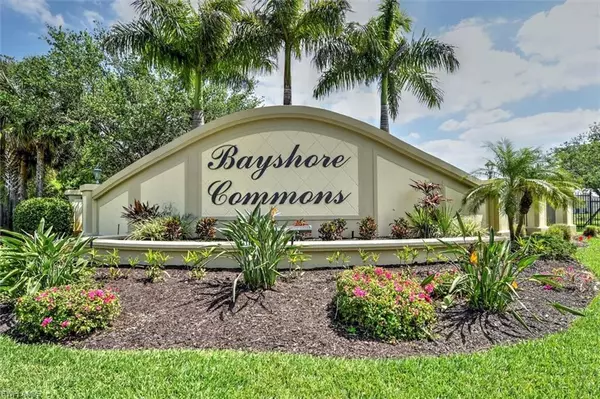 North Fort Myers, FL 33917,15121 Piping Plover CT #105