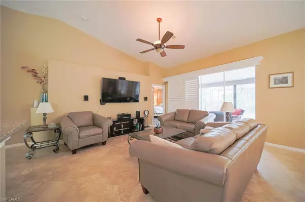 Fort Myers, FL 33912,8137 Breton CIR