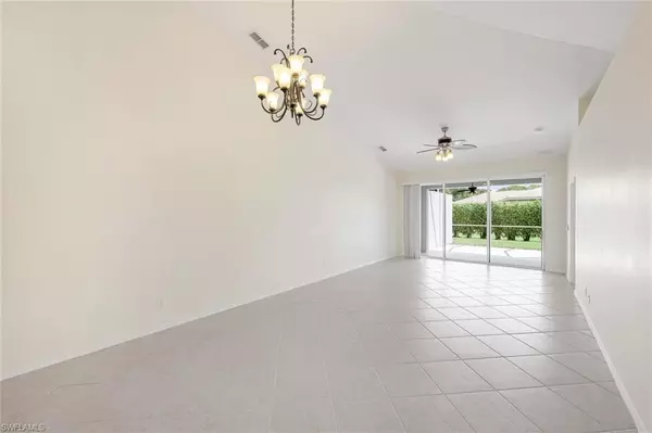 Naples, FL 34113,6596 Castlelawn PL #70