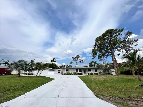 Fort Myers, FL 33908,16281 Oleander DR N