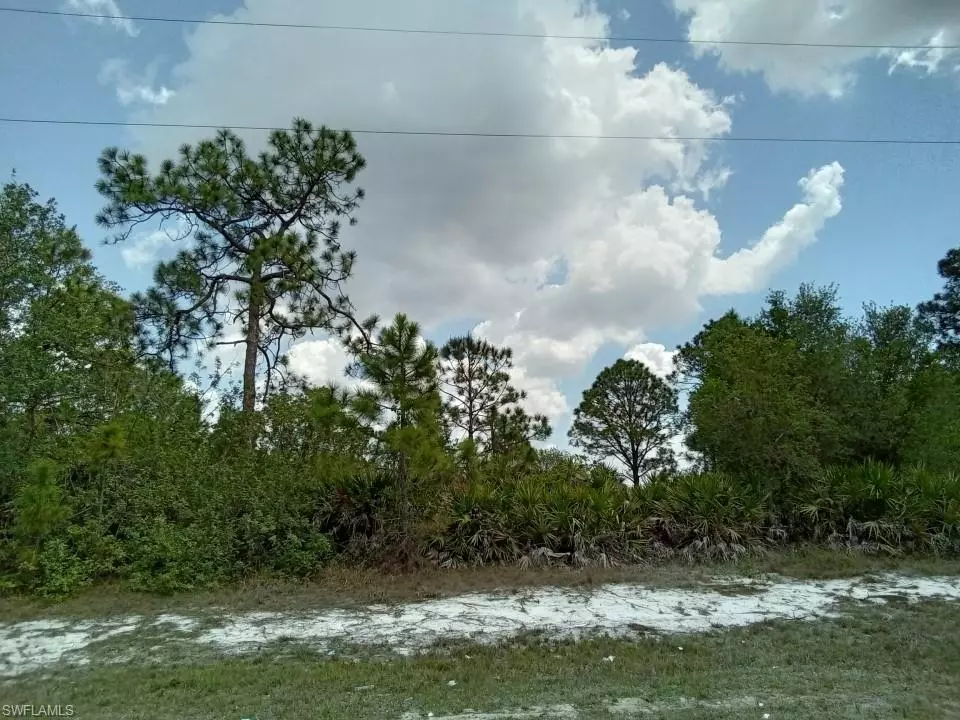 Labelle, FL 33935,6033 Kumquat CIR