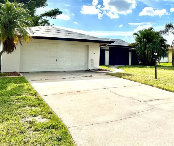Cape Coral, FL 33914,5710 SW 1st CT