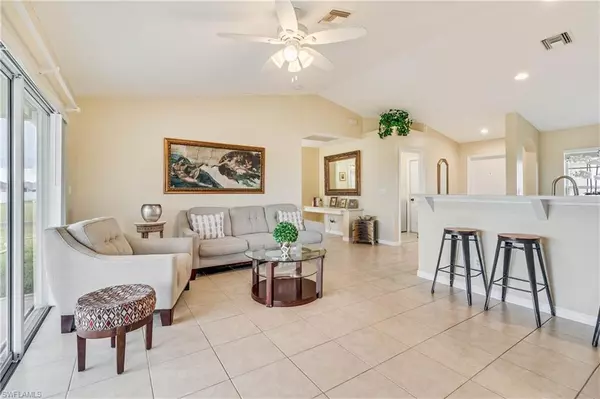 Cape Coral, FL 33993,2329 NW 11th CT