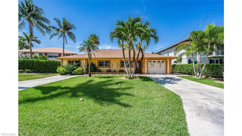 4870 Regal DR, Bonita Springs, FL 34134