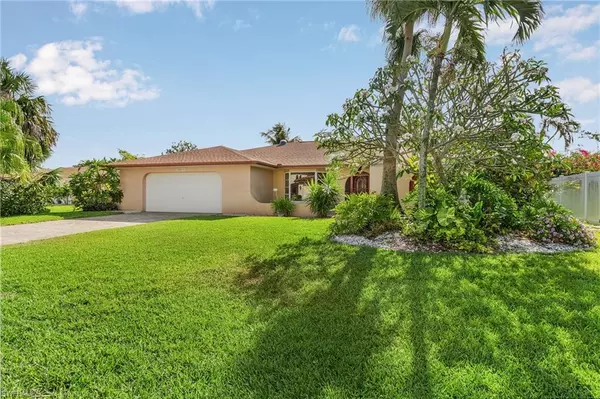 Cape Coral, FL 33904,2911 SE 22nd AVE