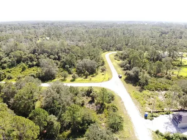 Lehigh Acres, FL 33972,1859 Latham DR