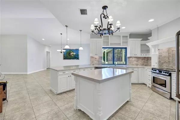 Naples, FL 34110,1937 Empress CT