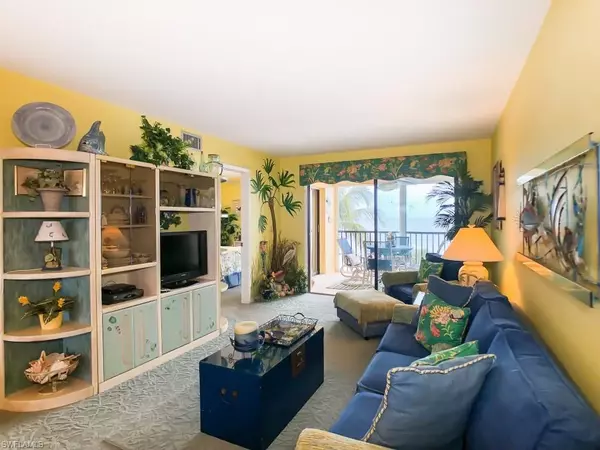 Fort Myers Beach, FL 33931,600 Estero BLVD #304