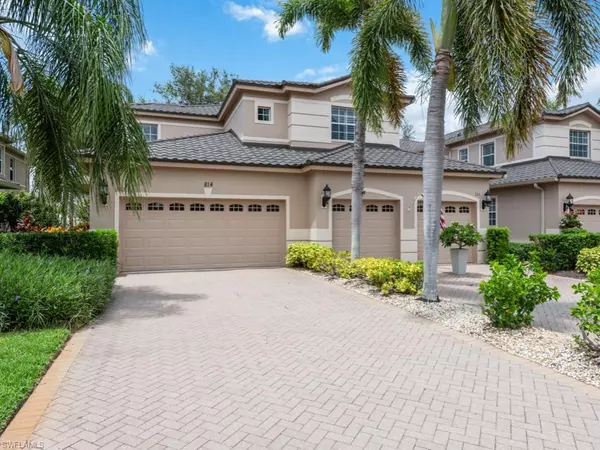 Naples, FL 34119,814 Regency Reserve CIR #703