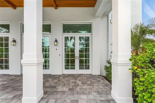 Naples, FL 34103,1452 Hemingway PL