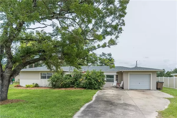 144 Vermont AVE, Fort Myers, FL 33905