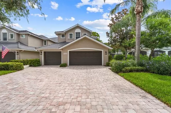 Naples, FL 34109,7122 Blue Juniper CT #102