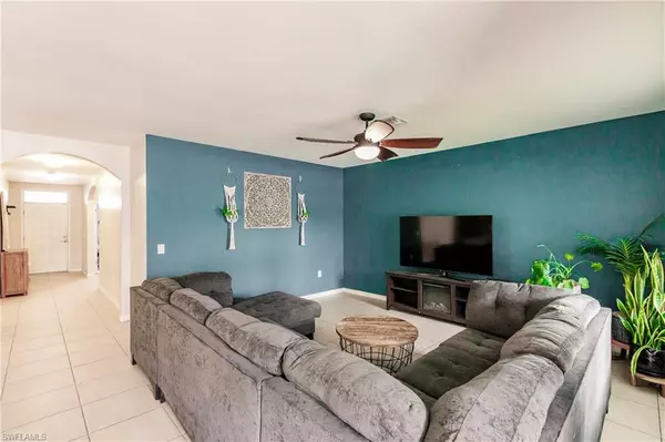 Cape Coral, FL 33909,3451 Acapulco CIR