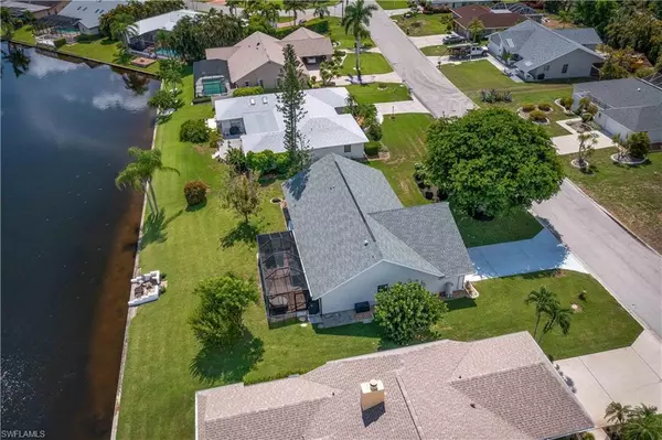 Fort Myers, FL 33919,955 Deep Lagoon LN