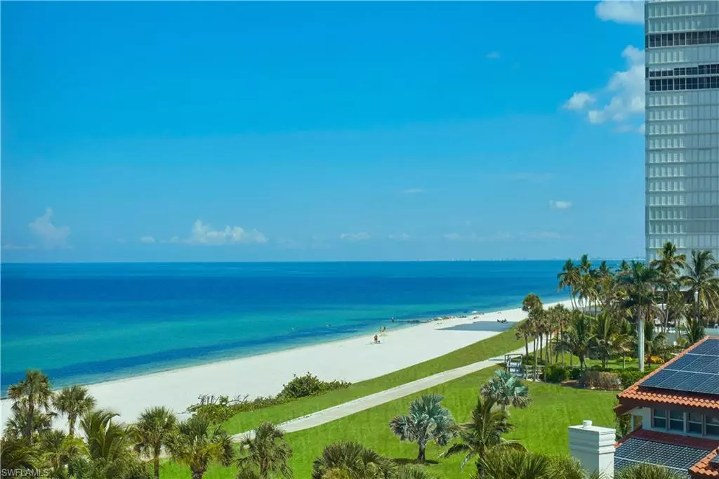 Naples, FL 34103,4651 Gulf Shore BLVD #406