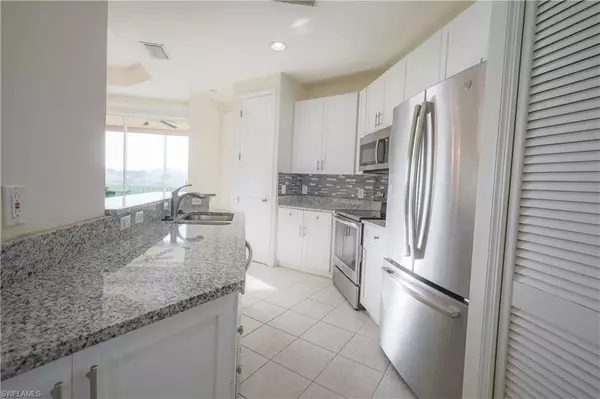 Naples, FL 34110,1420 Sweetwater CV #203