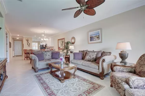 Naples, FL 34112,4863 Hampshire CT #4-202