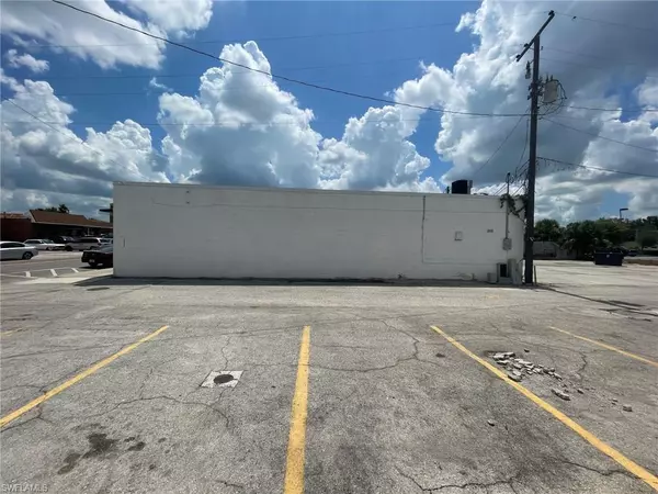 Arcadia, FL 34266,14 E Oak ST