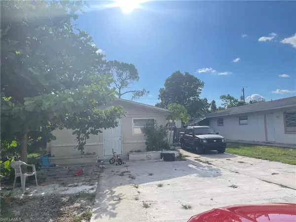 5548 5th AVE, Fort Myers, FL 33907