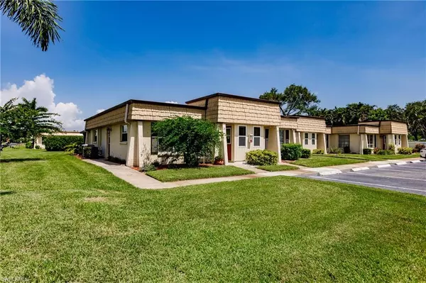 57 Laconia CT, Fort Myers, FL 33919