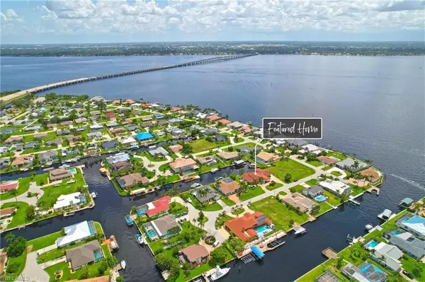 Cape Coral, FL 33904,2727 SE 24th PL