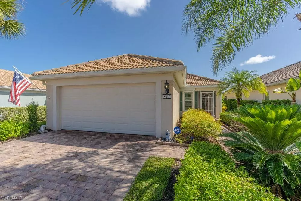 Naples, FL 34114,8697 Querce CT