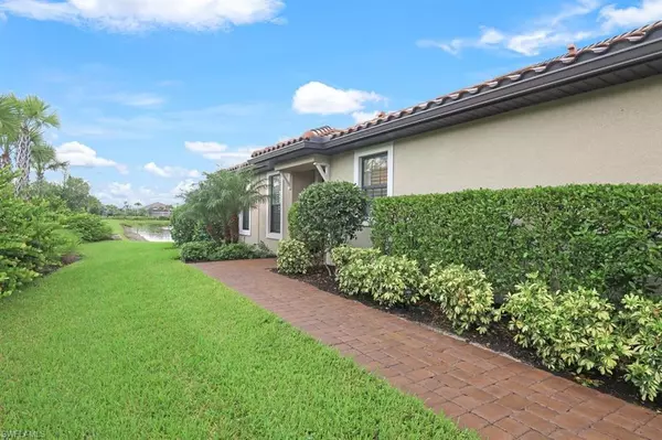 Naples, FL 34114,8033 Calle Canovas CT