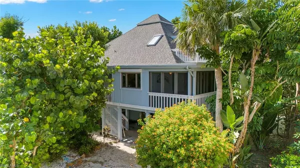 Captiva, FL 33924,32 Urchin CT