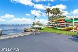 Fort Myers, FL 33919,9509 Mariners Cove LN