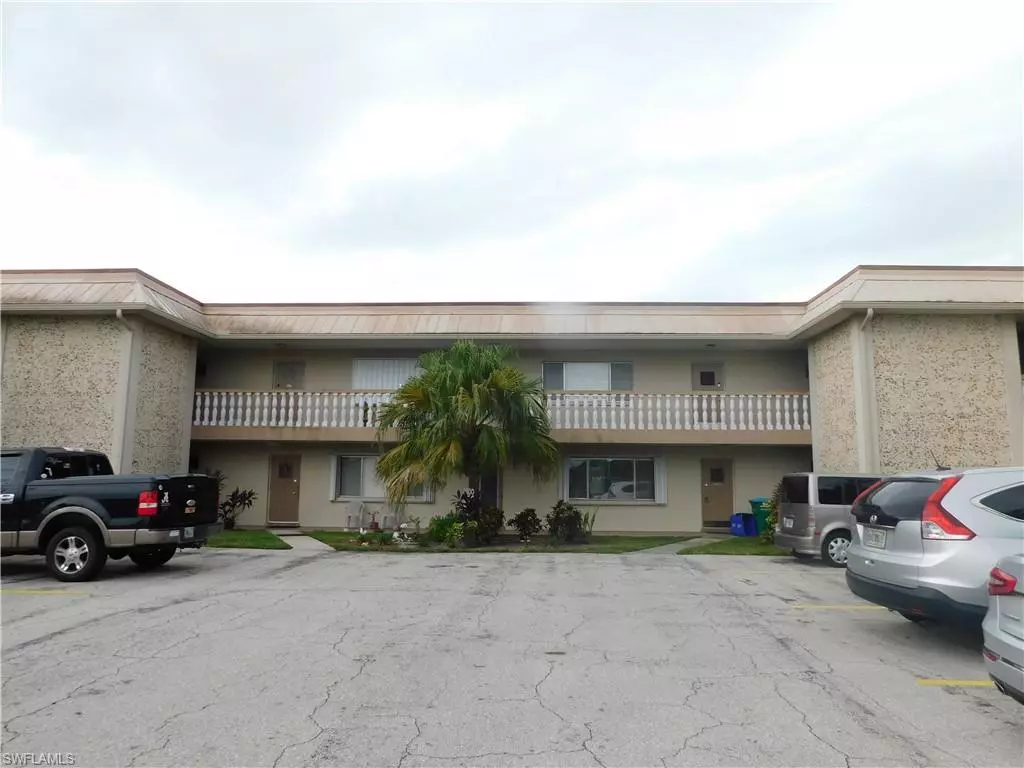 North Fort Myers, FL 33903,1931 W Lakeview BLVD #3