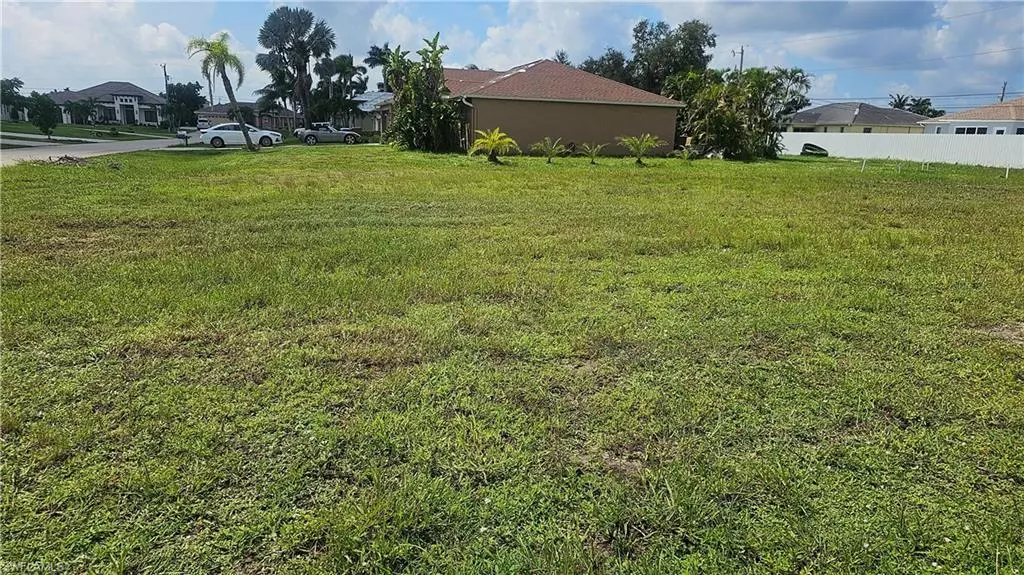 Cape Coral, FL 33914,4216 SW 15th AVE