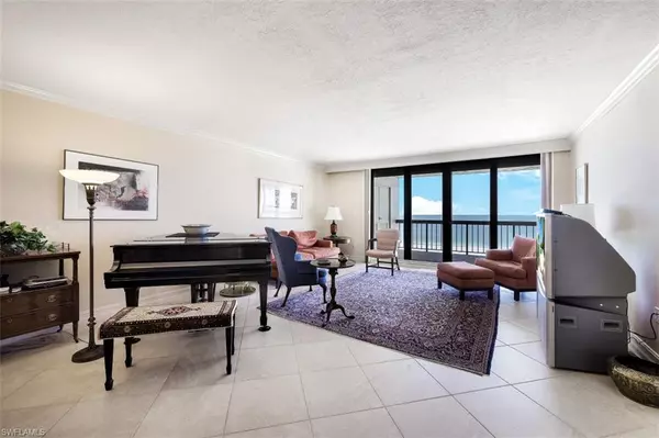 Marco Island, FL 34145,174 S COLLIER BLVD #902