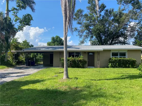 1443 Mandel RD, Fort Myers, FL 33919