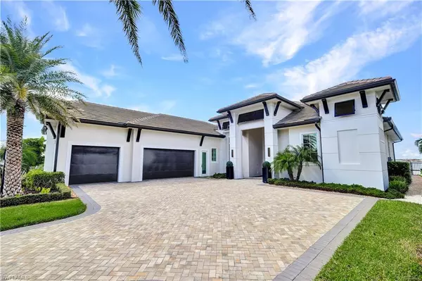 11411 Canal Grande DR, Fort Myers, FL 33913