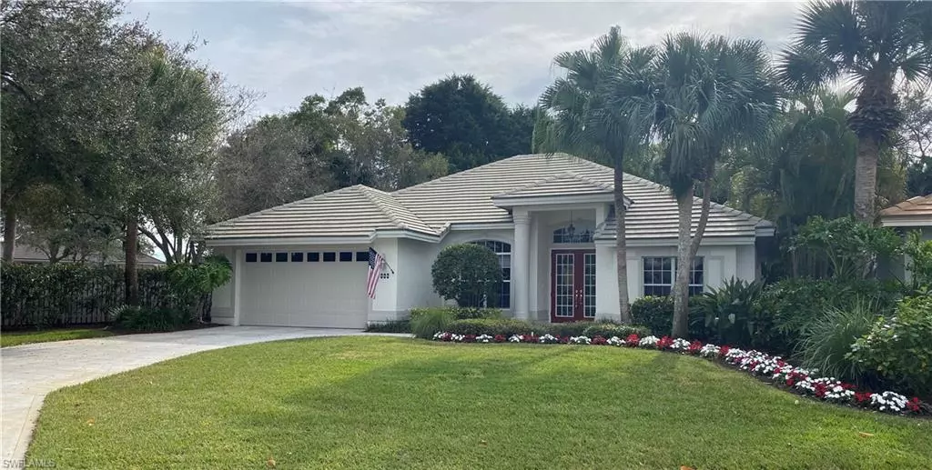 Naples, FL 34113,448 Crestwood LN