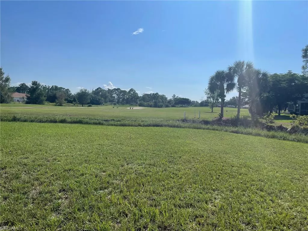 Lehigh Acres, FL 33973,2208 Colefax CT