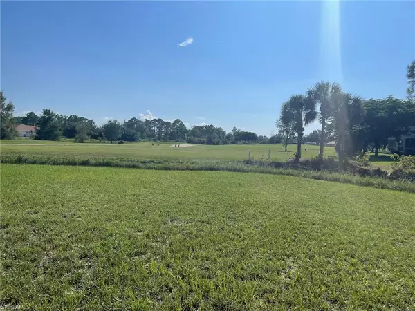 2208 Colefax CT, Lehigh Acres, FL 33973