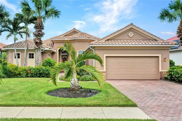 Naples, FL 34120,11921 Heather Woods CT