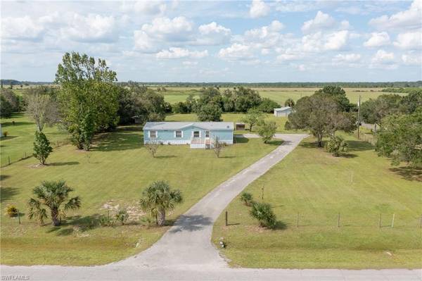 3662 Fort Keis AVE, Fort Denaud, FL 33935