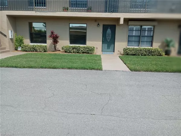 2203 SW Pine LN #1,  Cape Coral,  FL 33991
